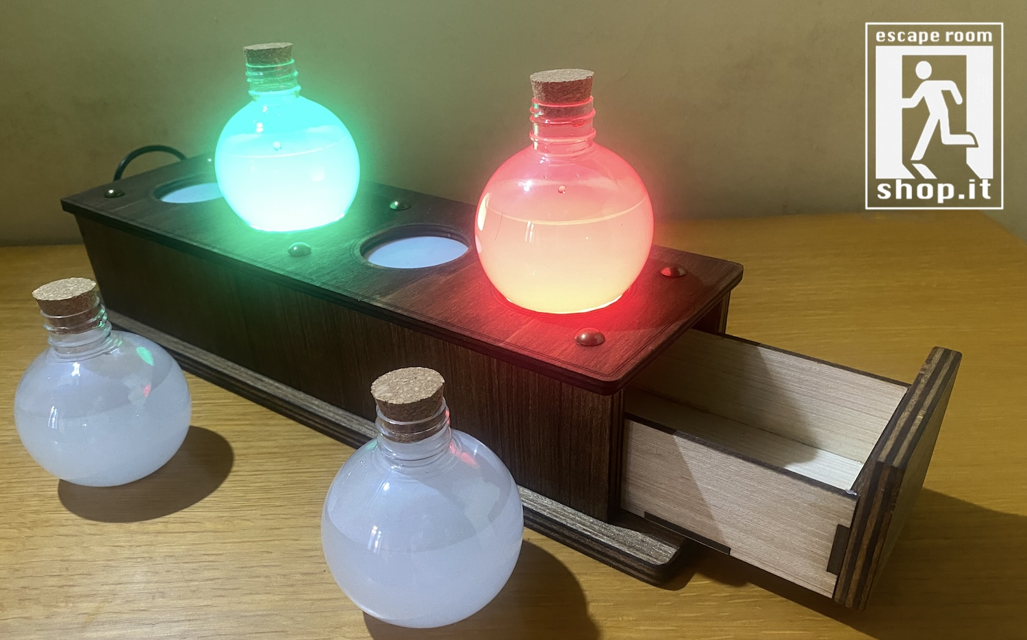 4 POISON PROP